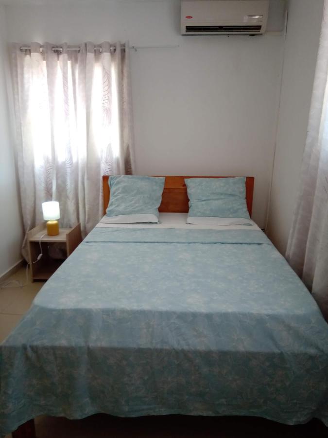 Le Mastro Chambre D'Hotes Mamoudzou Exteriör bild